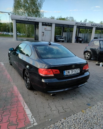 BMW Seria 3 cena 25900 przebieg: 219000, rok produkcji 2007 z Wrocław małe 79